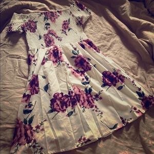 BNWOT Cupshe Off the Shoulder Dress
